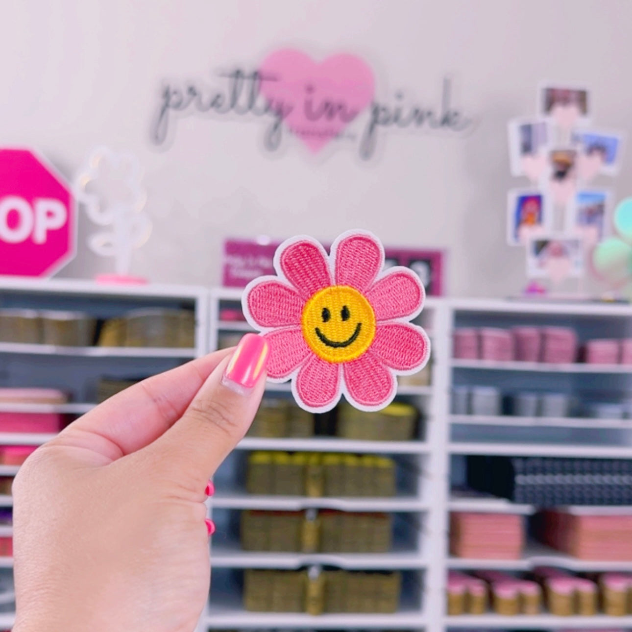 Pink Smiley Face Daisy - Embroidered Patch