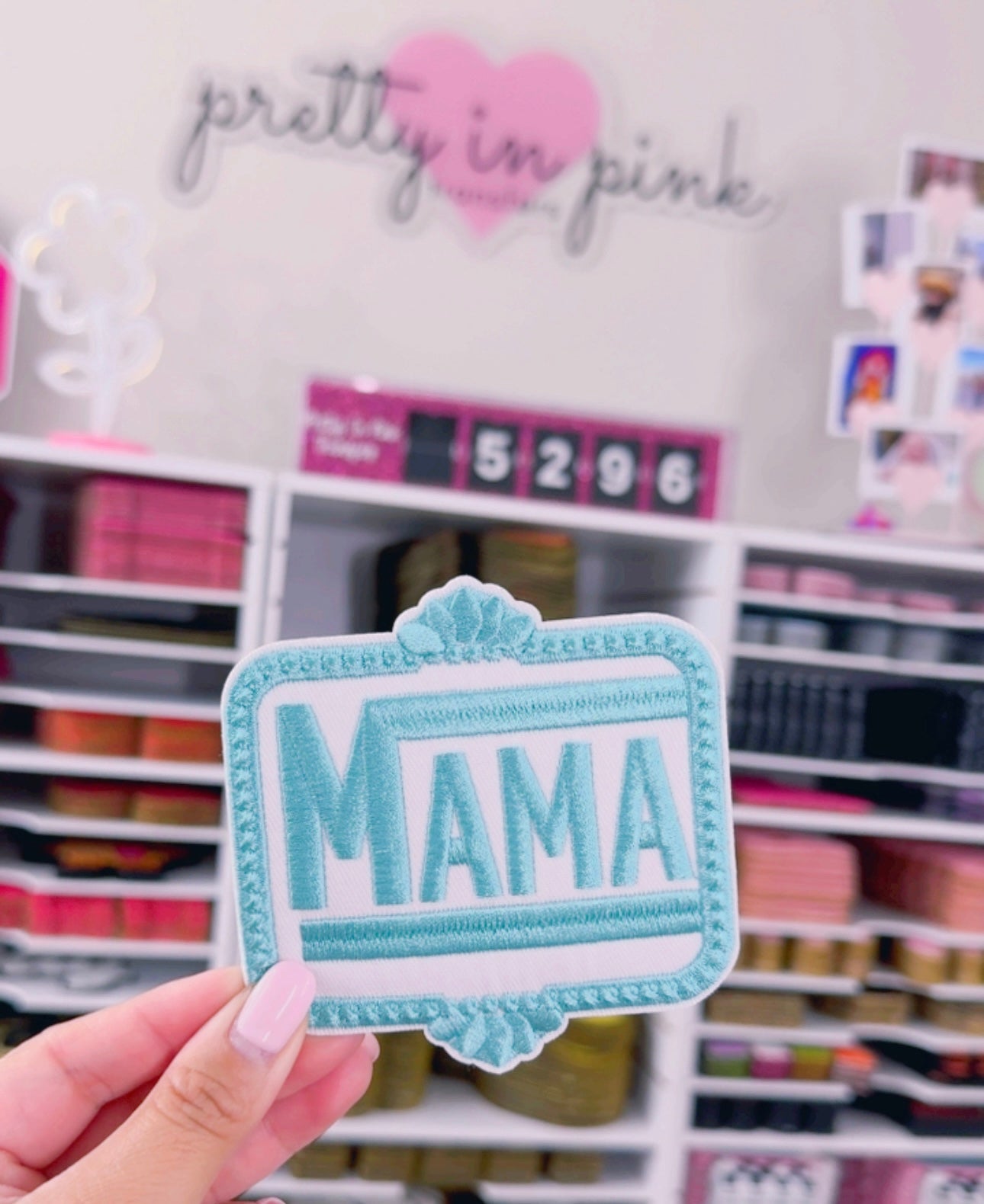 Mama - Embroidered Patch